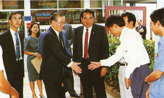 พ.ศ.2543 ร่วมมือกับ "มหาวิทยาลัยเทคโนโลยีนางาโอกะ" ญี่ปุ่น